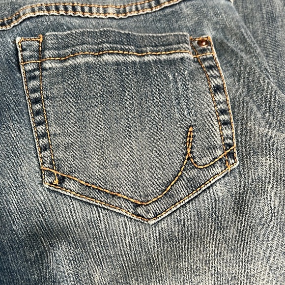 INC Denim Boyfriend Regular Fit Embellished Pocket Size 4 jeans - Picture 10 of 13